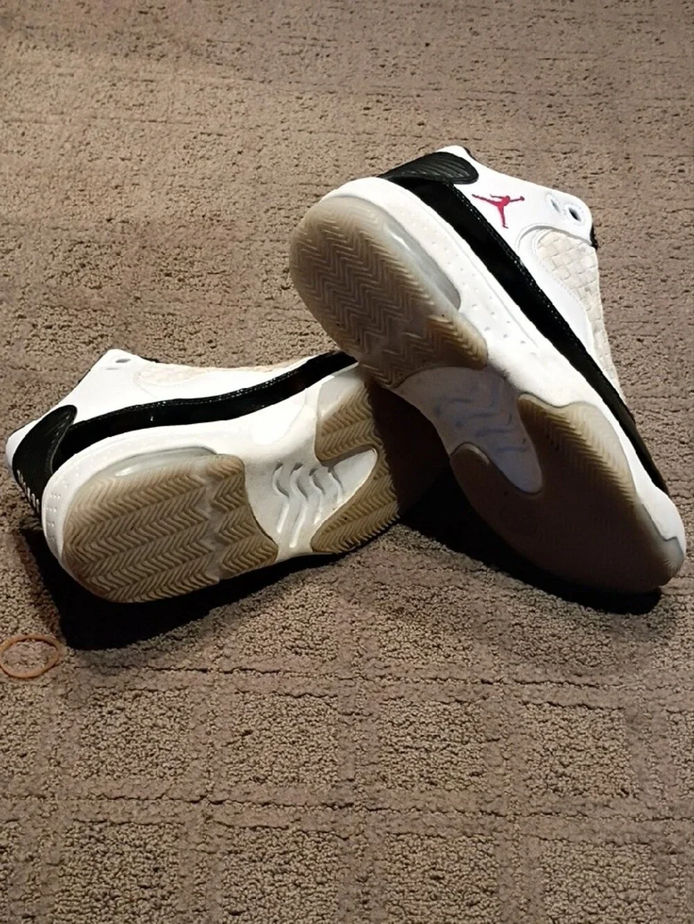 Jordan Max Aura 2 Sneakers Size 7.5
